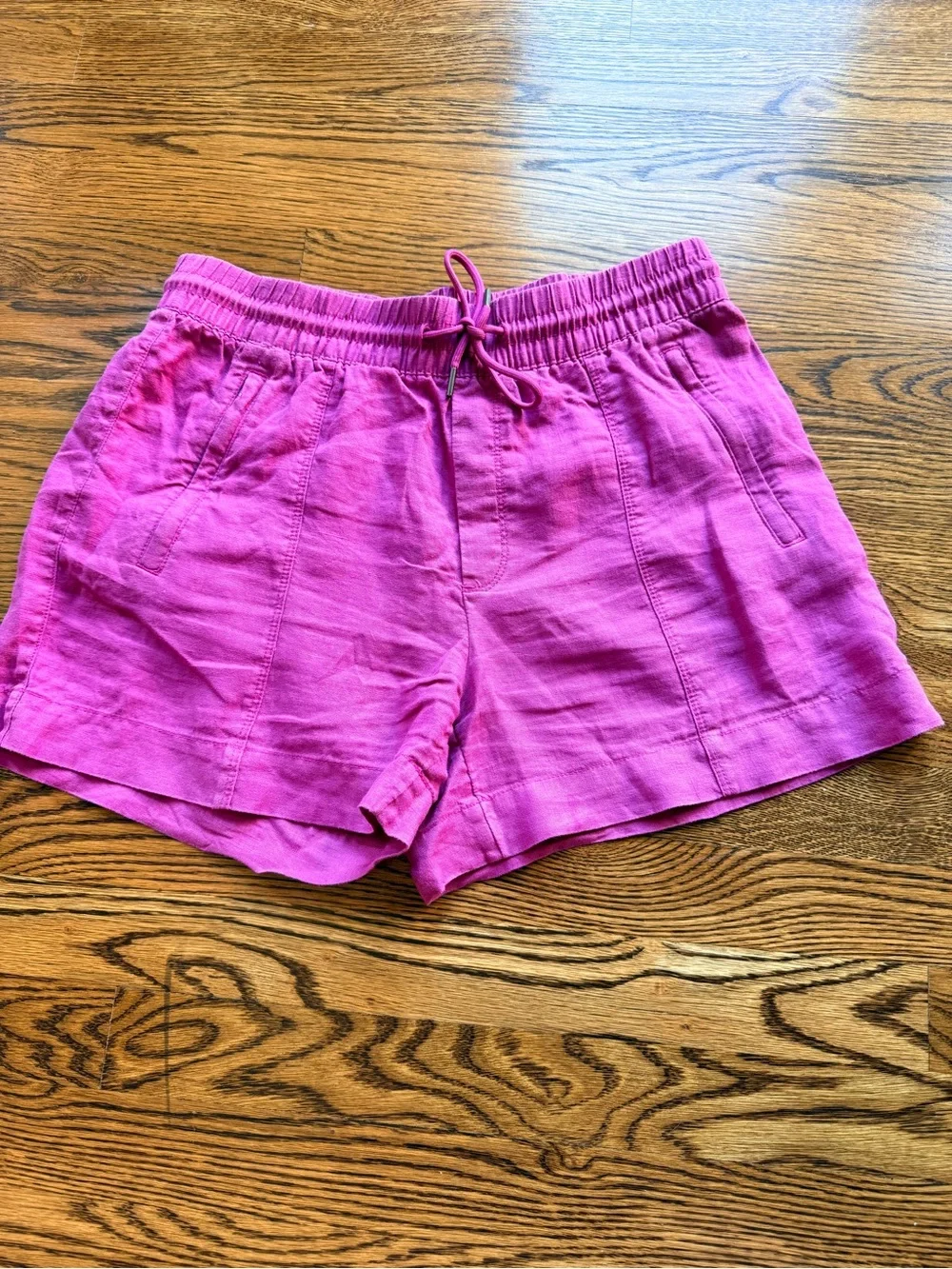 Athleta Fuchsia Linen shorts .Elastic waistband Tie waist.Zip pockets. EUC S - Picture 4 of 8